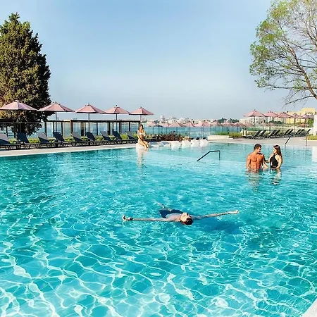 Palace (adults Only) Хотел 3*