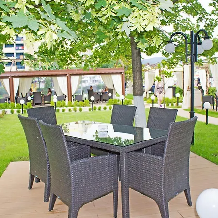 Palace (adults Only)