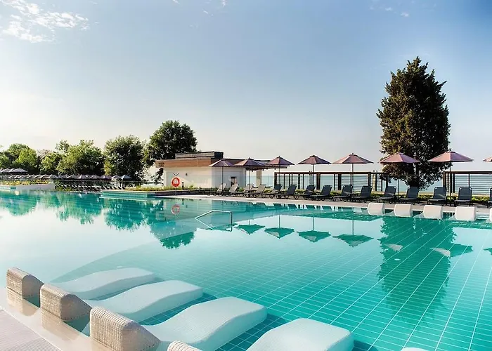 Palace - Half Board Hotel