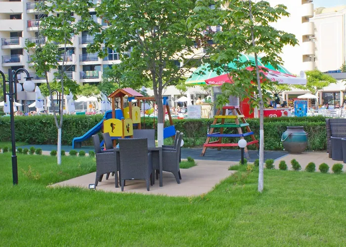 Hotel Palace - Half Board 3*