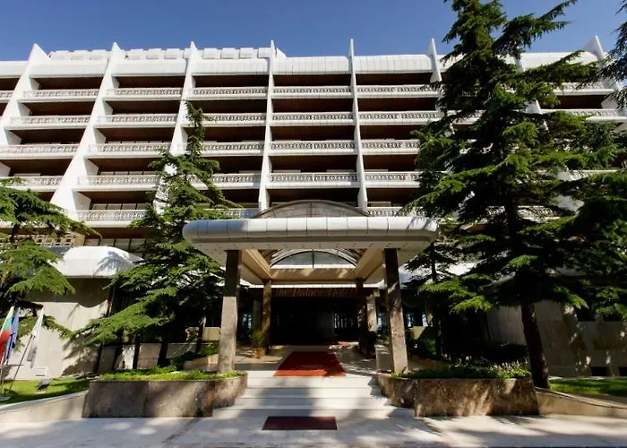 Hotel Palace - Half Board