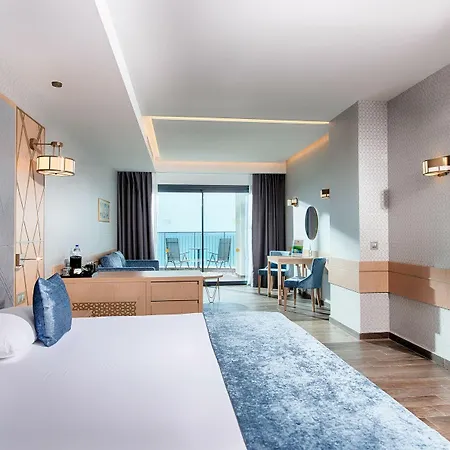 酒店 Palace (adults Only) 3*