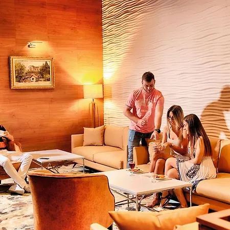 酒店 Palace (adults Only) 3*