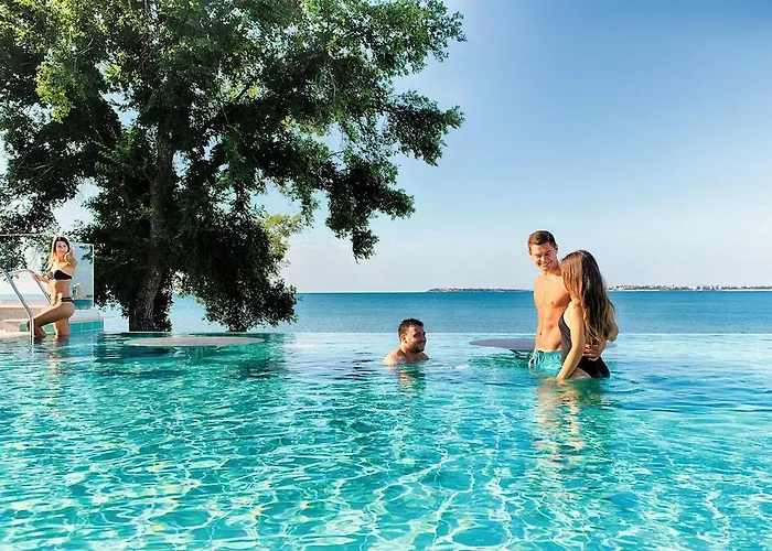 Palace (adults Only) Отель 3*