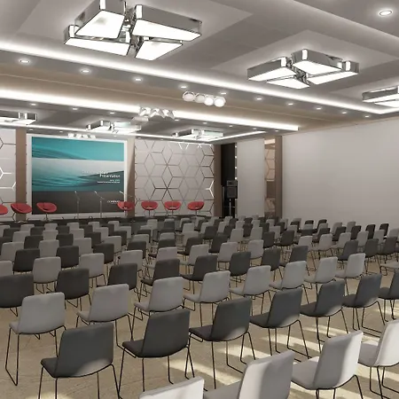 Palace - Half Board Hotel