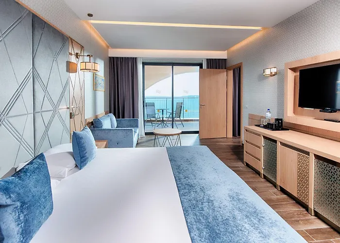 палас - полупансион 3*