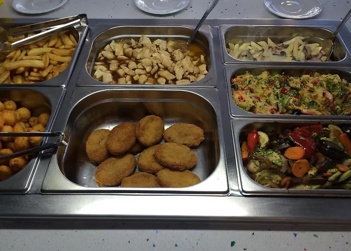 палас - полупансион Хотел 3*