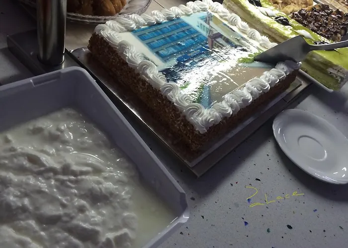 палас - полупансион